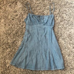 TOPSHOP LIGHT DENIM MINI DRESS